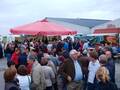 Ein lauer Sommerabend machte aus der Zeltfete eine Freiluftveranstaltung.