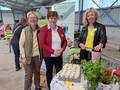 Der Kreislandfrauenverband Wittmund informierte über die Landfrauenarbeit und bereitete lecker Erdbeermilch zu.